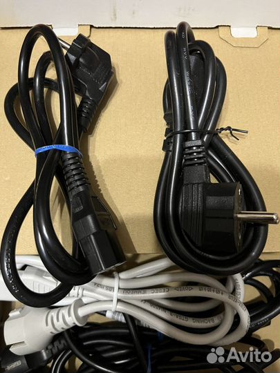 Сетевой кабель питания