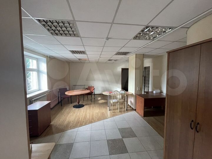 Торговая площадь, 60 м²