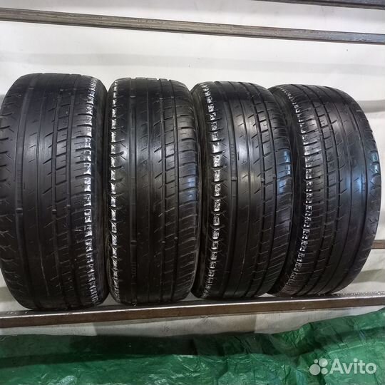 Viatti Strada Asimmetrico V-130 205/55 R16 91V