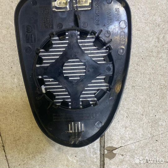 Зеркальный элемент Seat Ibiza IV 4