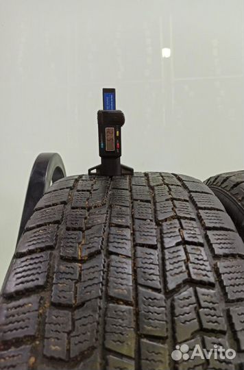 Goodyear Ice Navi Zea 215/55 R17