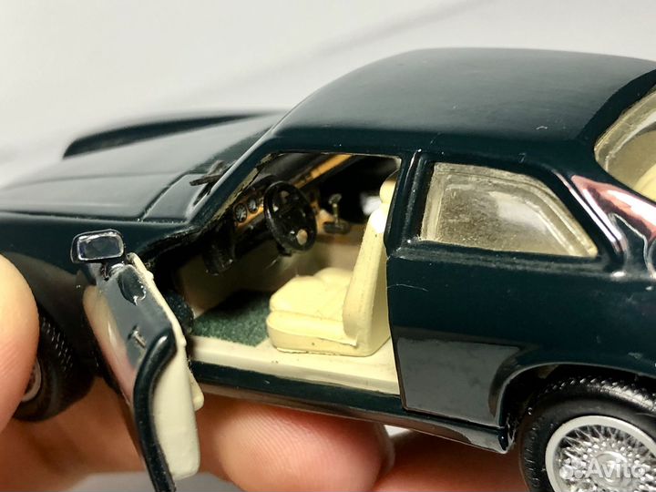 Модель Jaguar XJS Detail Cars 1:43