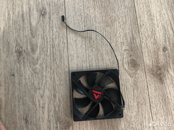 Компьютерный вентилятор
