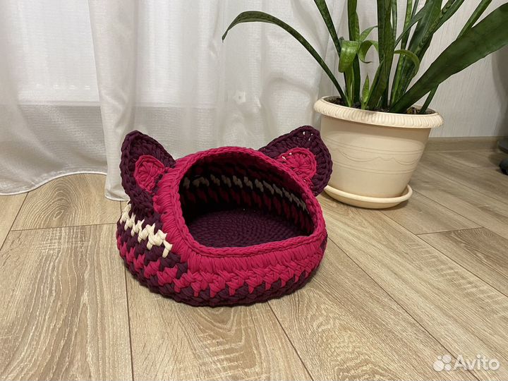 Вязаная лежанка