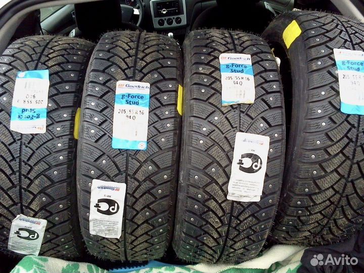 Bfgoodrich G-Force Stud 225/50 R17 98Q