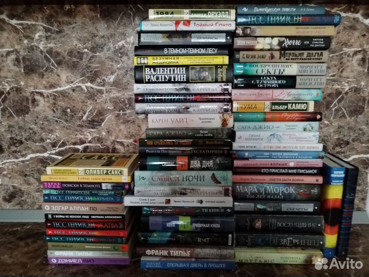 Продам книги