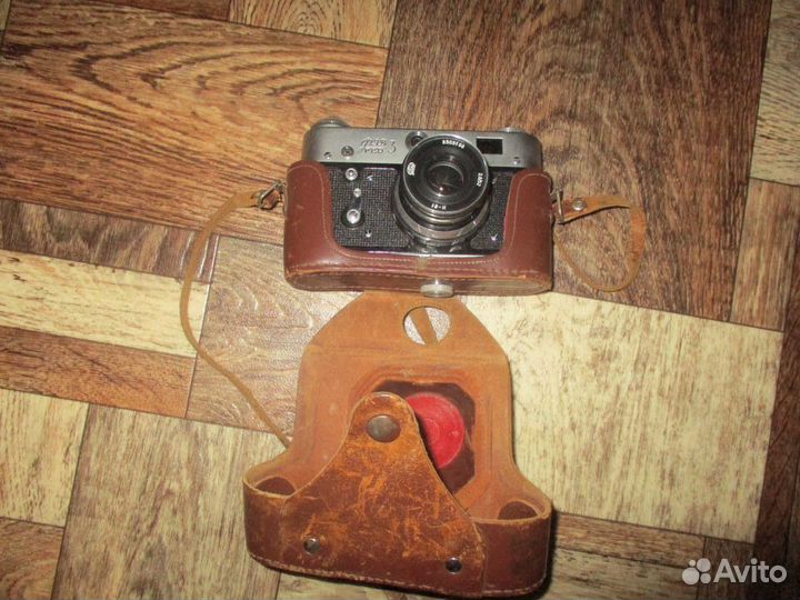 Фотоаппарат + часы