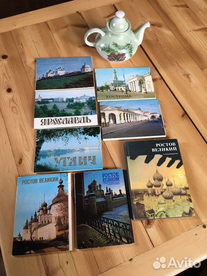 Открытки, сувенирные книги города