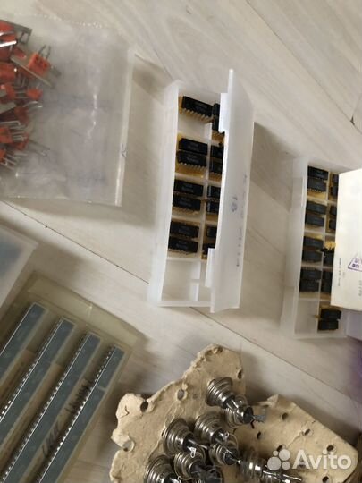 Микросхемы, транзисторы. СССР