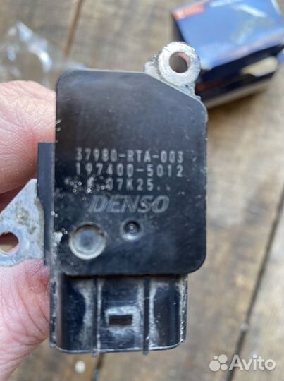 Датчик расхода воздуха X-Treil