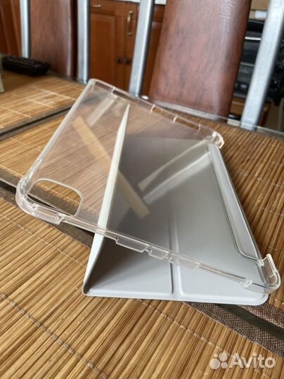Чехол на iPad pro 11