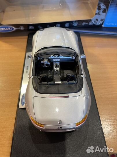 Welly BMW Z8 1/18