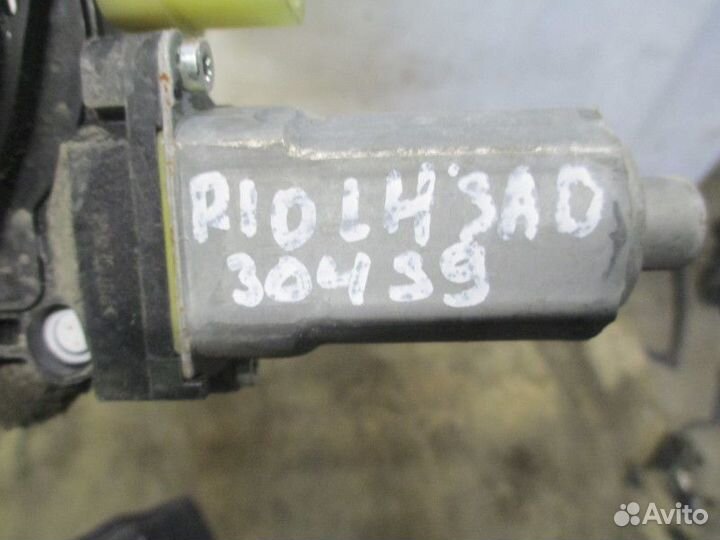 Стеклоподъемник электр. задний левый Kia RIO 2005