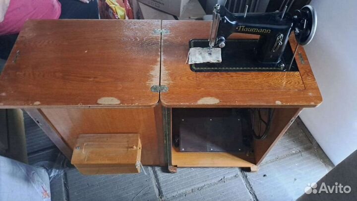 Швейная машина naumann