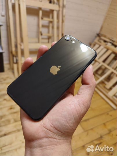 iPhone se 2020 64gb