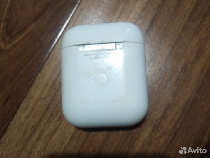 Беспроводные наушники apple airpods