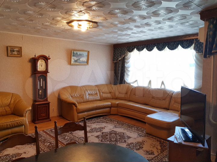 3-к. квартира, 95 м², 4/9 эт.