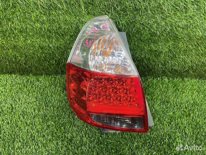 Стоп-сигнал задний левый Honda Fit GD2 L13A 2005