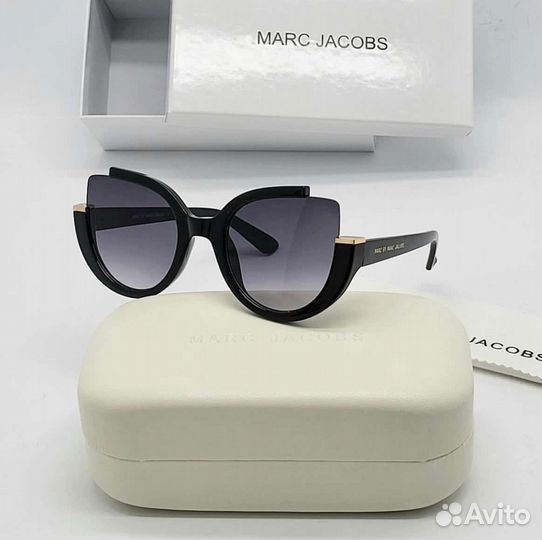 Солнцезащитные очки женские dior