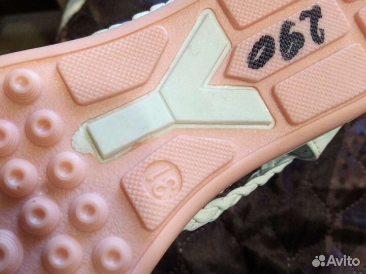 Сандали новые для девочки