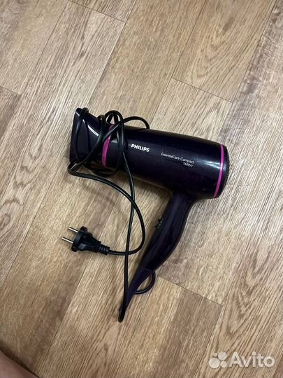 Фен Philips EssentialCare Compact