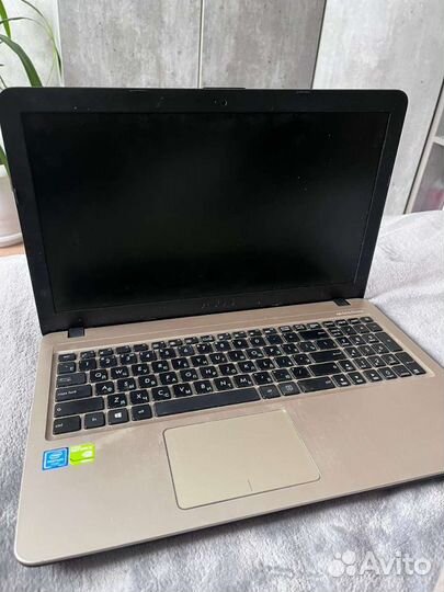Игровой ноутбук asus