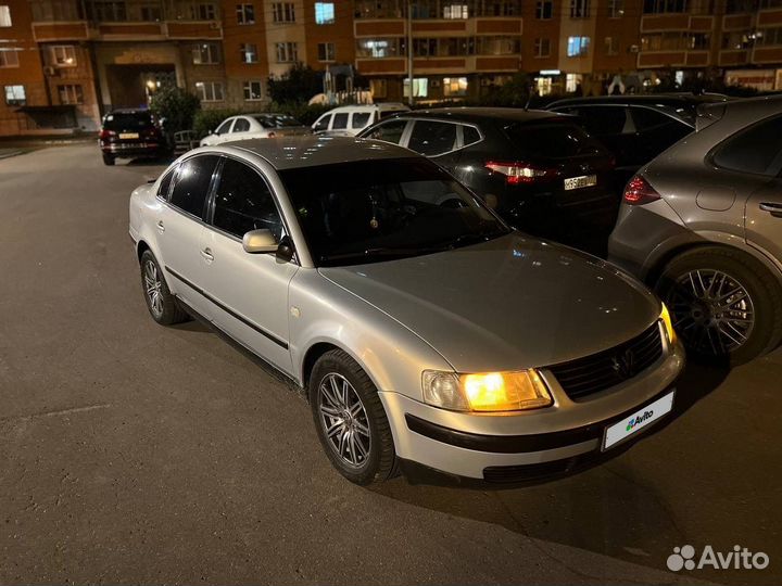 Volkswagen Passat 1.8 AT, 1999, 304 460 км