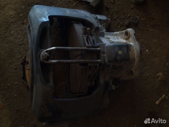 Суппорт wabco 40195028 левый