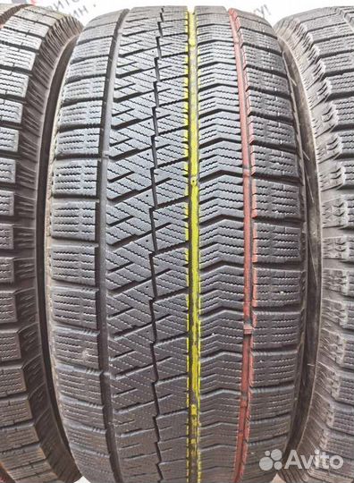 Bridgestone Blizzak VRX2 205/55 R16 97H