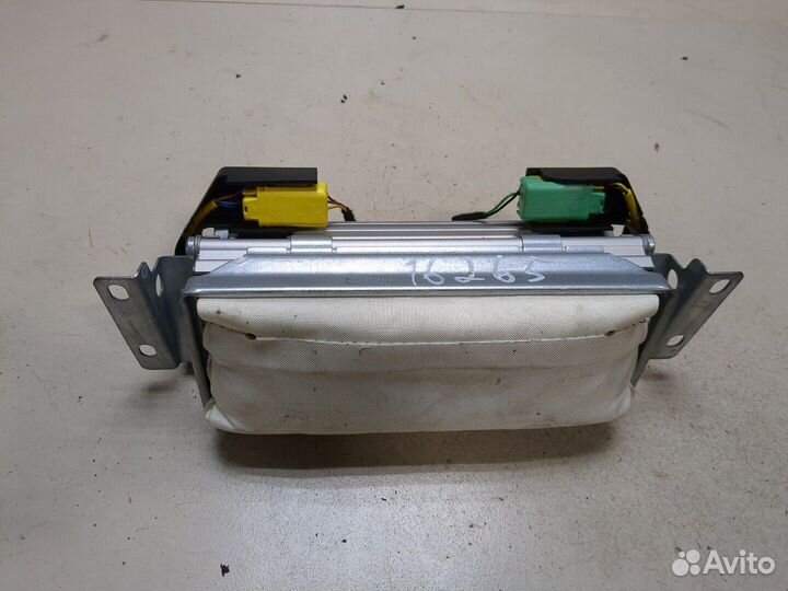 Airbag пассажира Volkswagen Touareg, 2004