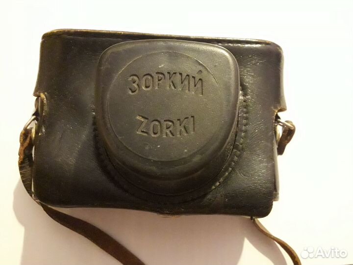 Фотоаппараты Зенит и Зоркий