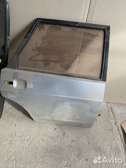 Правая задняя дверь ваз 2109 21099
