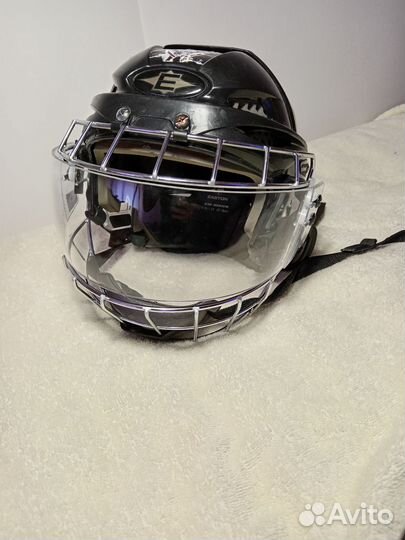 Хоккейная маска визор