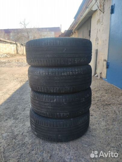 Kinforest KF380 215/55 R17