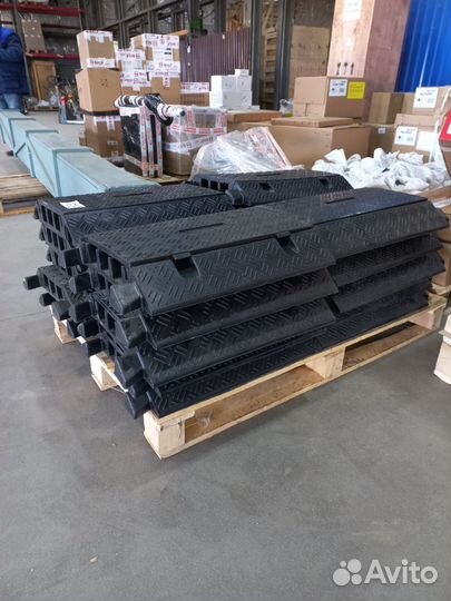 Кабельные мосты дорожные уличные (кабель-каналы )