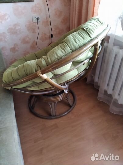 Кресло качалка из натурального ротанга бу