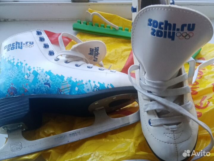 Коньки фигурные 37 размер