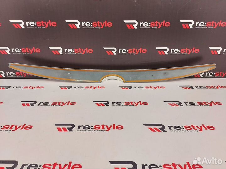 Спойлер Toyota Land Cruiser Prado 150 Белый