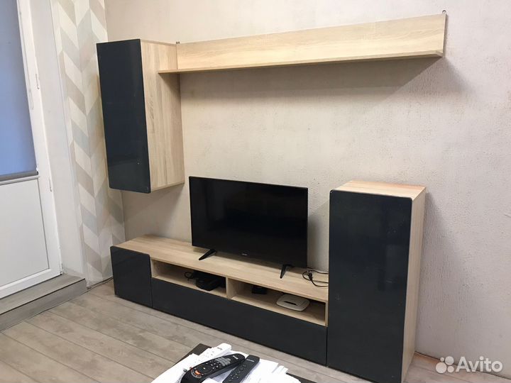 Стенка в гостиную