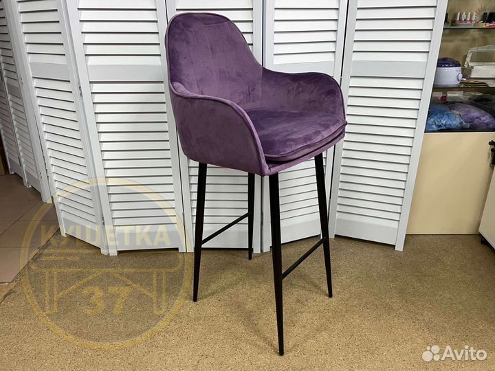 Стул для визажиста бровиста