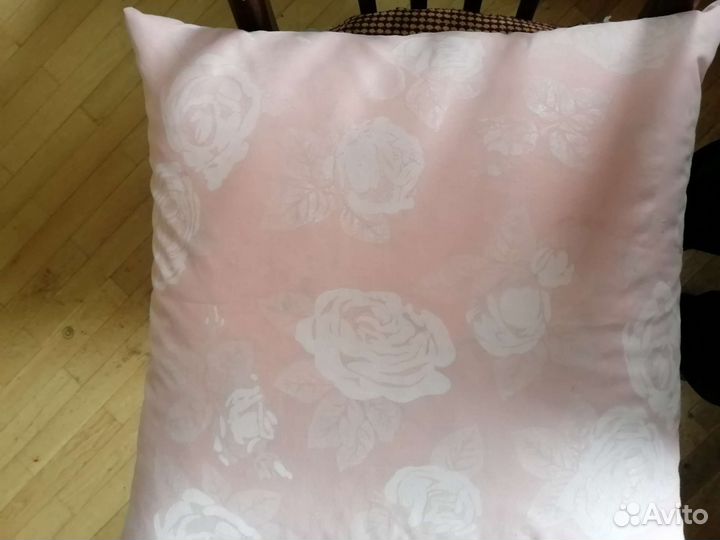 Подушка перьевая новая