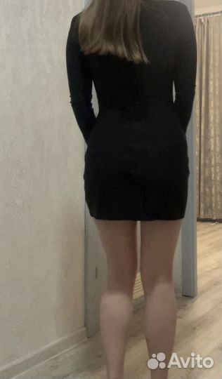 Off-white dress black