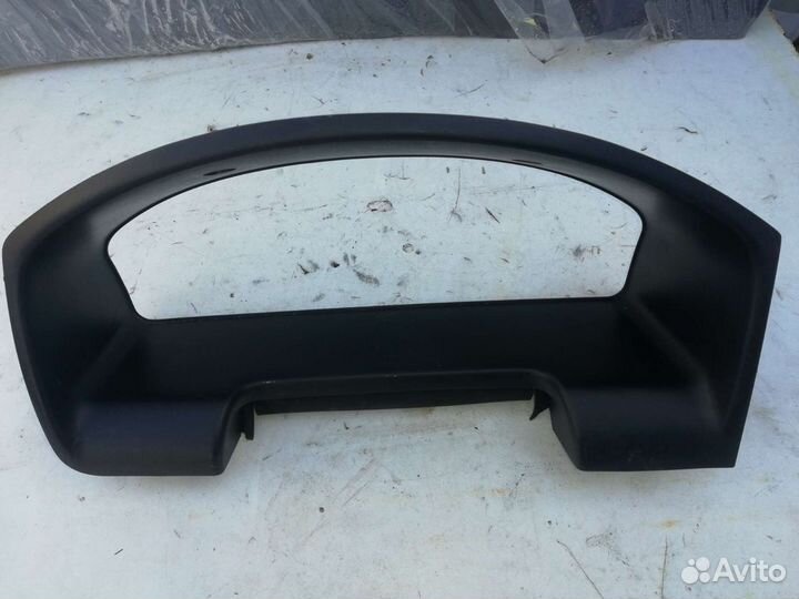 Козырёк панели приборов Мазда Демио 1