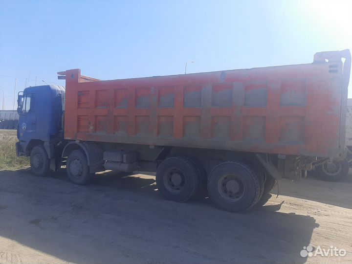 CAMC HN3310P38C3M, 2011