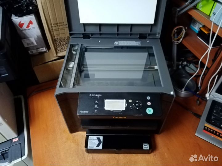 Мфу лазерный Canon практически новый