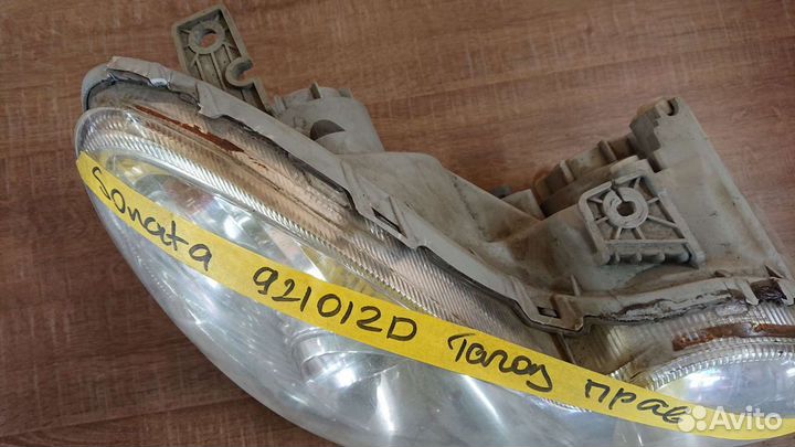 Правая фара Hyundai Sonata 5 2004-2010