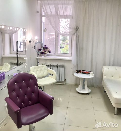 Кресло парикмахера, визажиста, бровиста