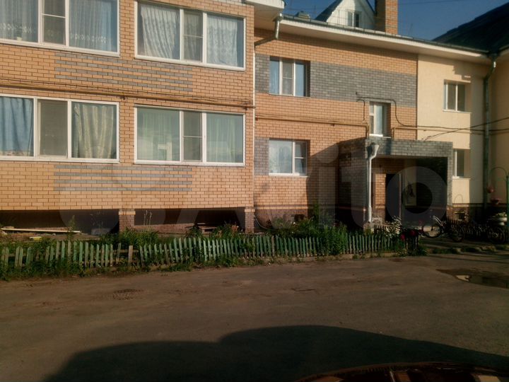 2-к. квартира, 57,7 м², 1/2 эт.