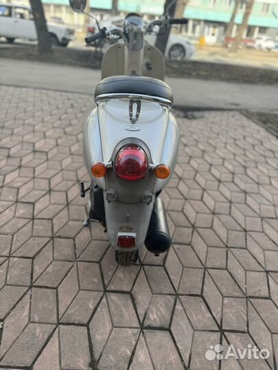 Honda scoopy crea