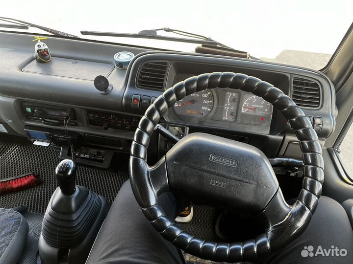 Isuzu Elf (N-series), 2003